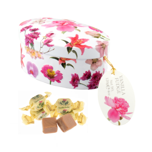 Gardiners of Scotland | Fudge Lattina Metallo Decori Primavera | Caramelle Fudge Inglesi Burro Vaniglia - 120 Gr | Vanilla Fudge Lattina Stampe Fiori Rosa